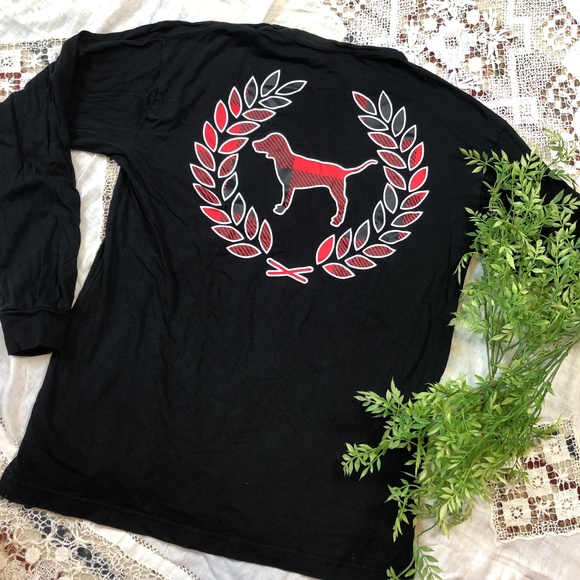 PINK Victoria's Secret Long Sleeve T-Shirt XS Black Red Dog Graphic Front Pocket - Picture 1 of 3